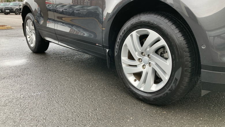 Land Rover Range Rover Evoque 2.0 D150 R-Dynamic S 5dr Auto Diesel Hatchback